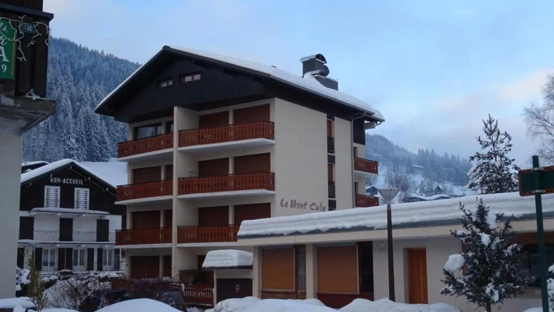 Appartement Confortable Pour 5 Pers - Sud, Balcon, Garage - 300M Commerces/Pistes, Les Gets - Fr-1-802-67 France