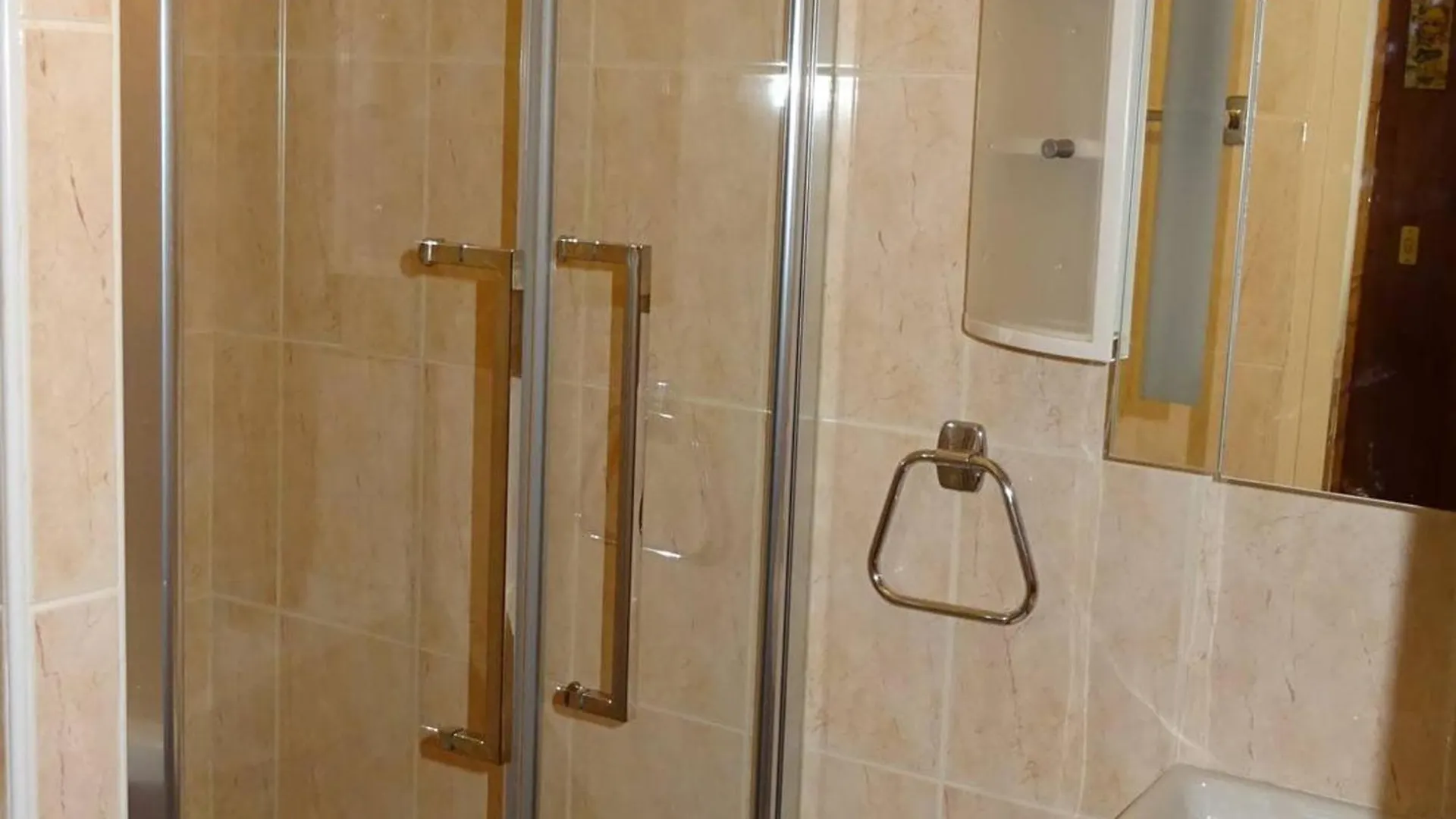 Apartment Appartement Confortable Pour 5 Pers - Sud, Balcon, Garage - 300M Commerces/Pistes, Les Gets - Fr-1-802-67
